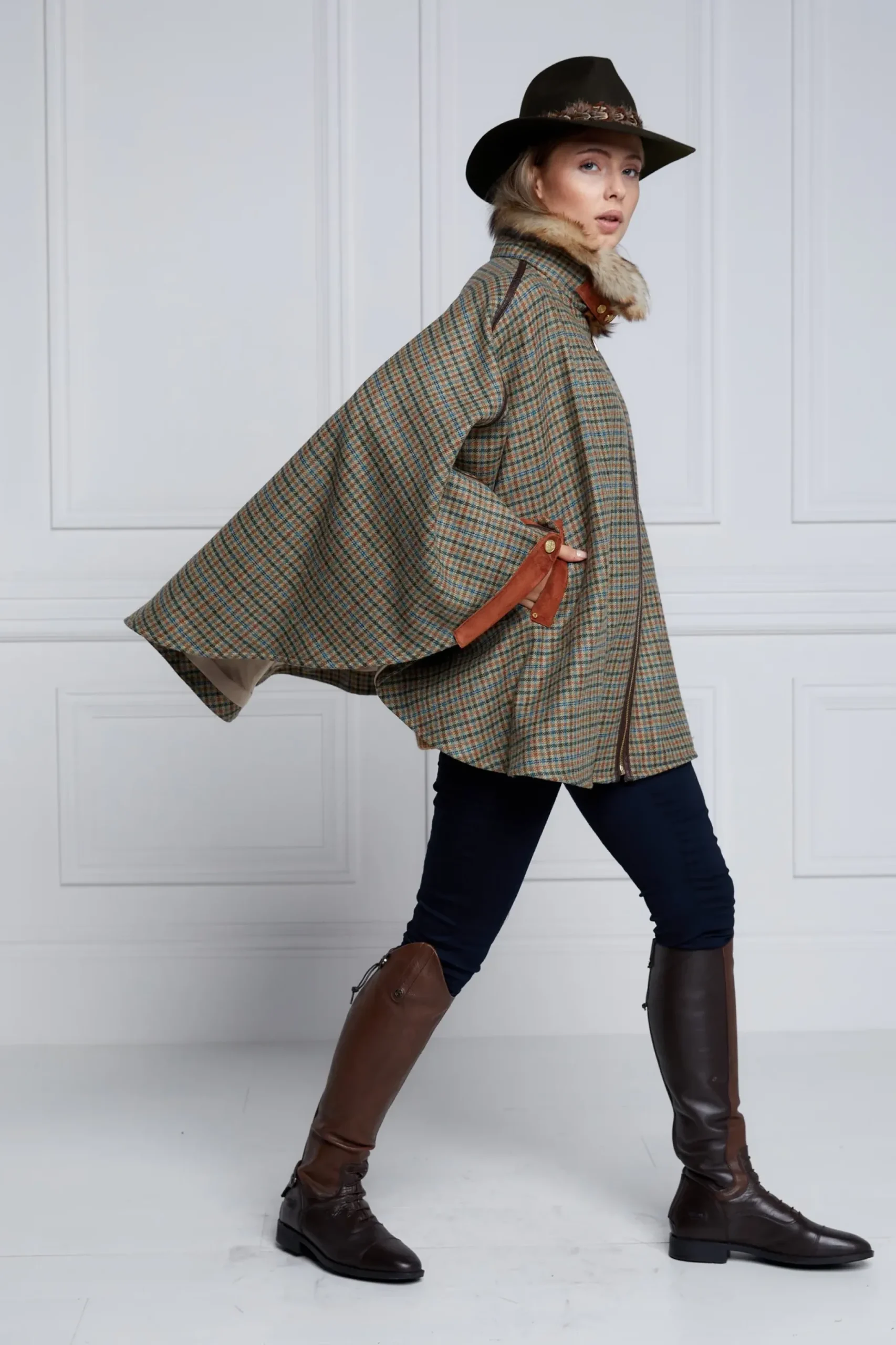 Holland Cooper Chiltern Cape Bredon Tweed Outlet
